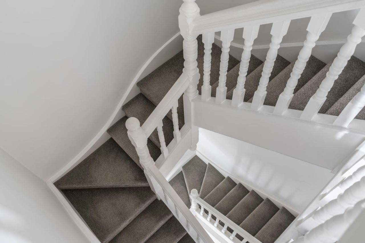 Tudor House-Windermere Centre Экстерьер фото